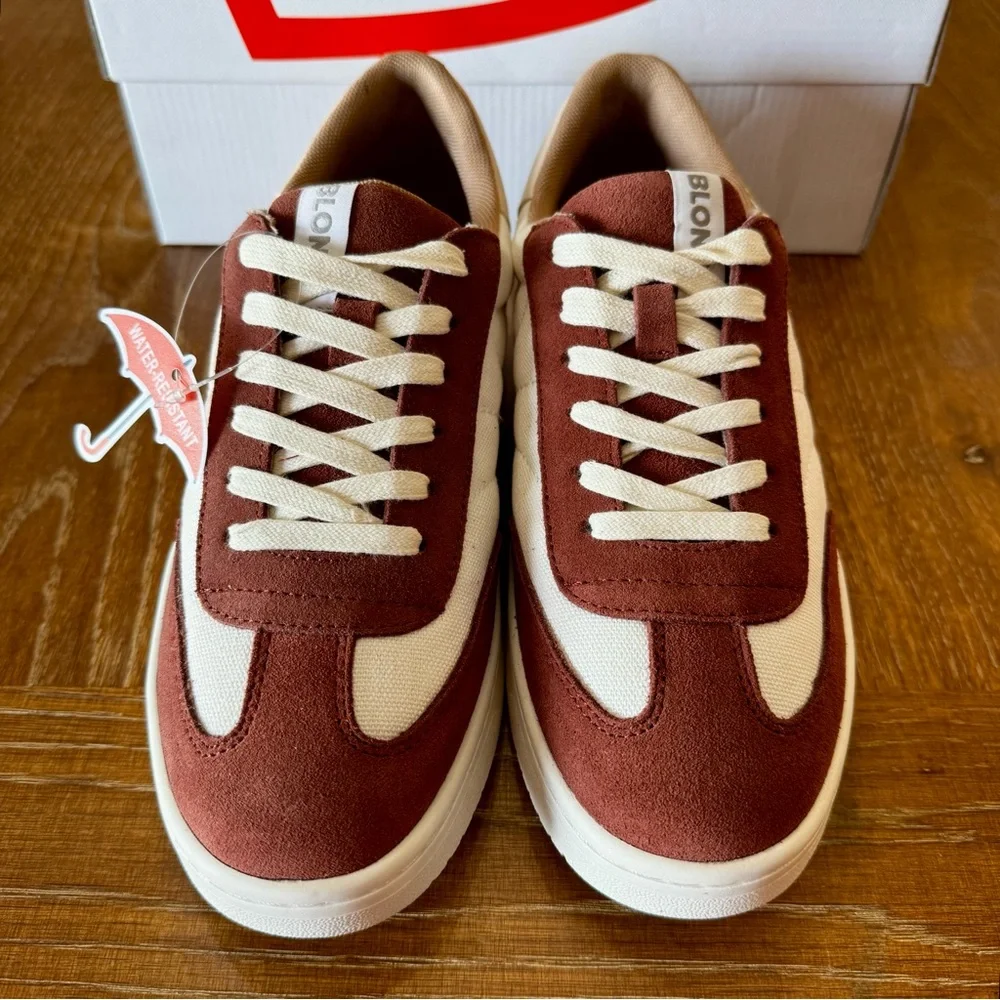 NIB rusty red Blondo Kamari lace up sneakers 8M - Picture 6 of 14